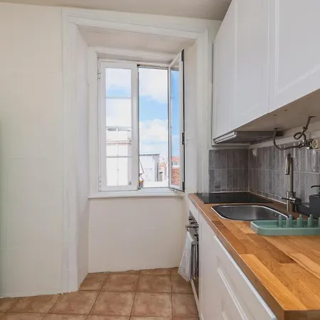Chiado Charm Sunny 1br With Views With Ac Apartment Lisbon