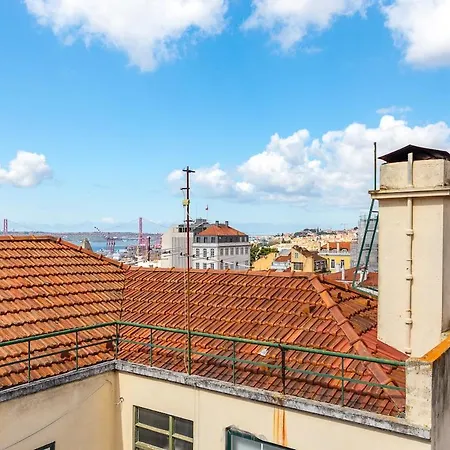 Chiado Charm Sunny 1br With Views With Ac Lisbon