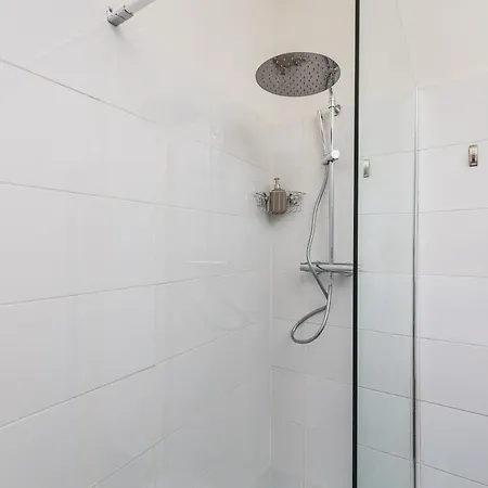 Chiado Charm Sunny 1br With Views With Ac