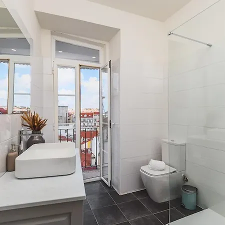 Apartment Chiado Charm Sunny 1br With Views With Ac *