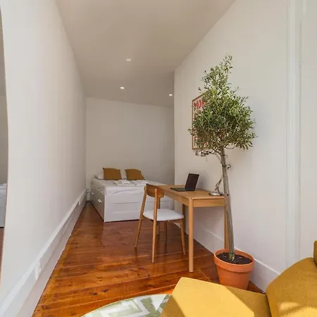 Chiado Charm Sunny 1br With Views With Ac